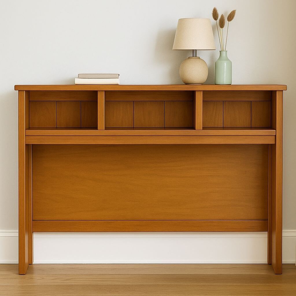 طاولة مكتبية خشبية قياس العرض 115سم العمق 27 سم الارتفاع 71 سم بتصميم عصري وانيق